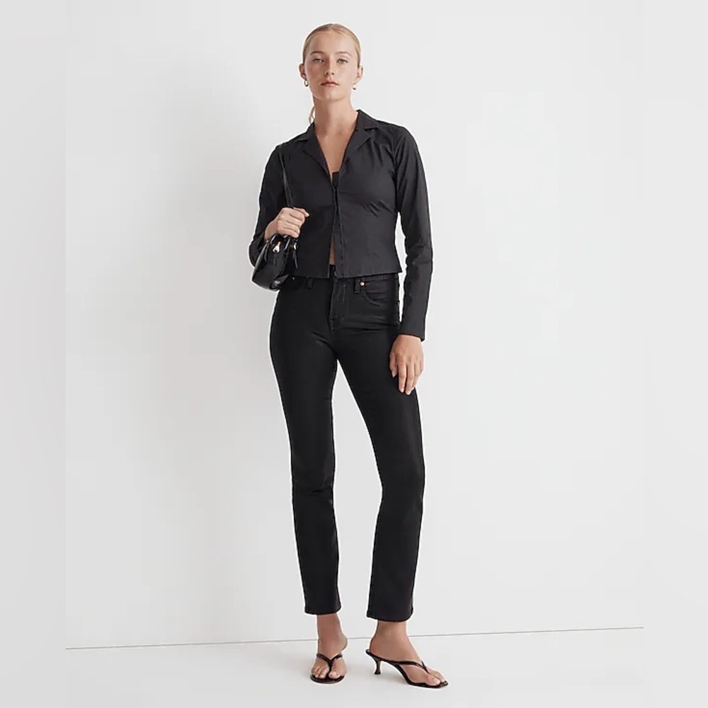 Madewell Petite Kick Out Crop Jeans in True Black Wash: Coated Edition